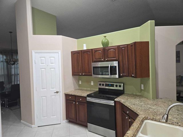 5514 NW Whitecap Road, Port St. Lucie, Port St Lucie, FL 34986
