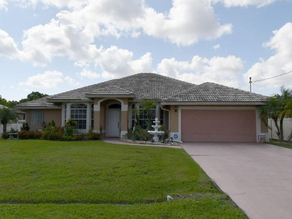 5514 NW Whitecap Road, Port St. Lucie, Port St Lucie, FL 34986
