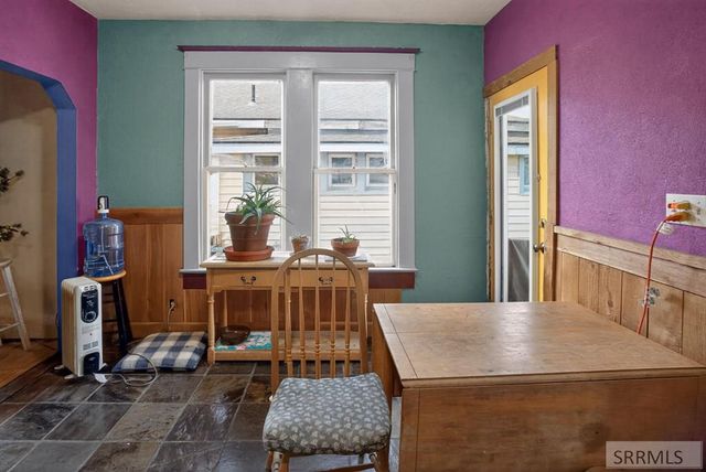 334 S 6th Avenue, Pocatello, ID 83201