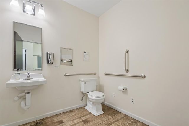 2219-23 W BELMONT Avenue, Chicago, IL 60618