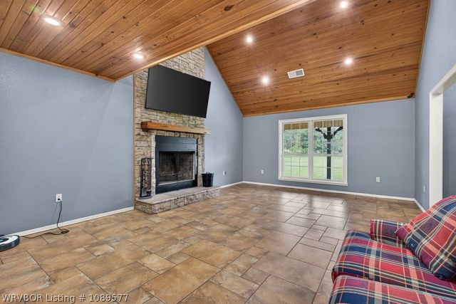 6523 Broadleaf, Alma, AR 72921