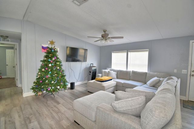 4055 BIG BEND TRAIL, Polk City, FL 33868