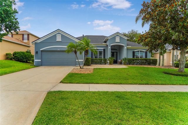 2884 MAJESTIC ISLE DRIVE, Clermont, FL 34711