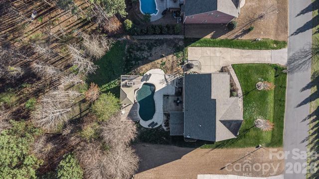 2074 Fuera Road, York, SC 29745