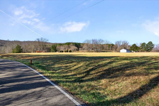 305 Caney Bend Rd, Doyle, TN 38559