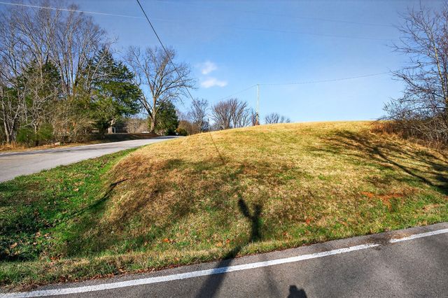 305 Caney Bend Rd, Doyle, TN 38559