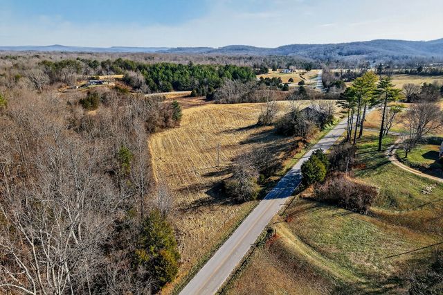 305 Caney Bend Rd, Doyle, TN 38559