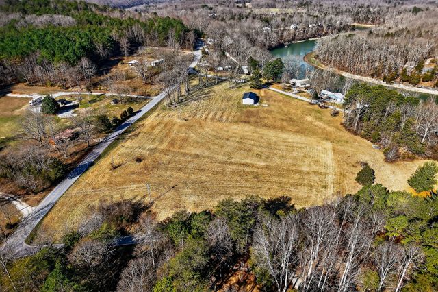 305 Caney Bend Rd, Doyle, TN 38559