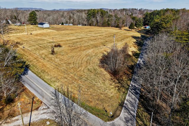 305 Caney Bend Rd, Doyle, TN 38559