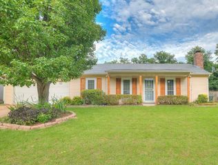 2926 CHRISTOVAL ST, Bartlett, TN 38133