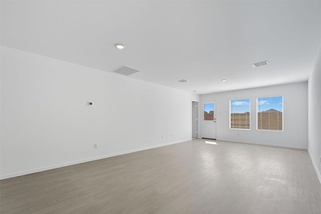 421 Finch Circle, Princeton, TX 75407