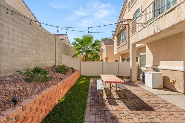 1591 Rusty Ridge Lane, Henderson, NV 89002