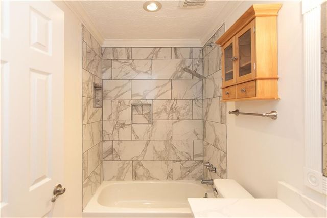 616 Summit North NE Drive 616, Atlanta, GA 30324