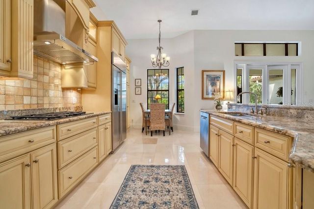 890 CRANES COURT, Maitland, FL 32751