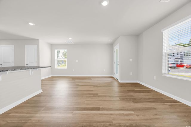 180 Harvest Gold Dr. A6, Conway, SC 29526