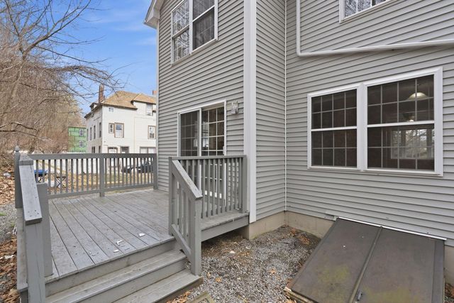 254 Front Street, Manchester, NH 03102