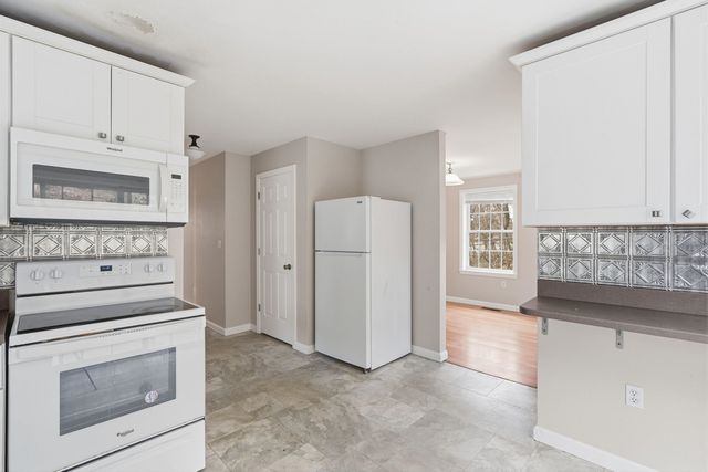 254 Front Street, Manchester, NH 03102