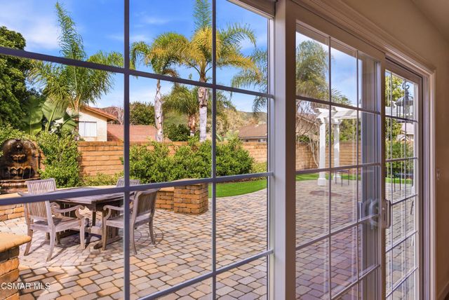 3883 Calle Buena Vista, Newbury Park, CA 91320