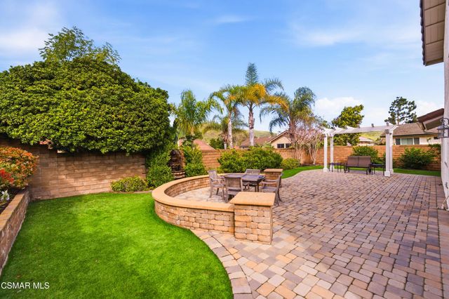 3883 Calle Buena Vista, Newbury Park, CA 91320