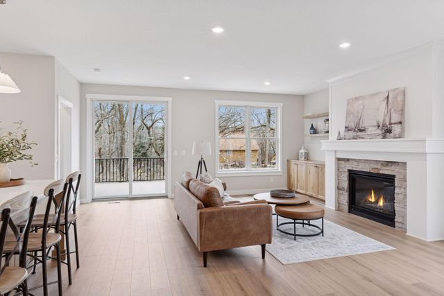 2823 Thompson Drive, River Falls, WI 54022