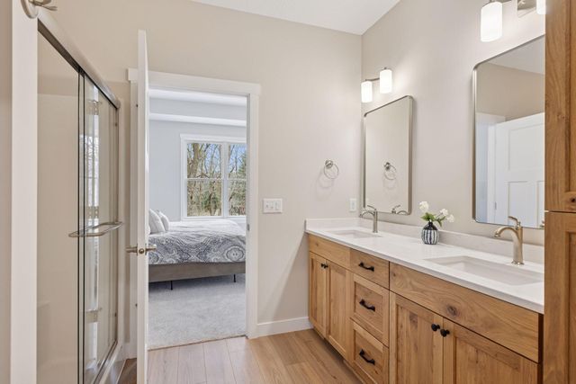 2823 Thompson Drive, River Falls, WI 54022
