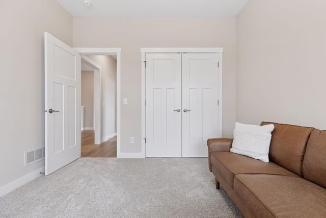 2823 Thompson Drive, River Falls, WI 54022
