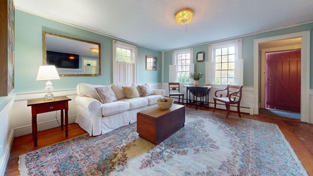 231 Mill Ln, Yarmouth, MA 02664