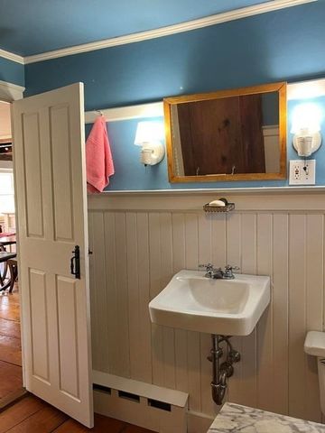 231 Mill Ln, Yarmouth, MA 02664