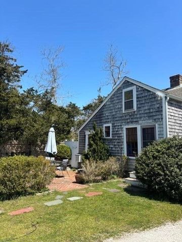 231 Mill Ln, Yarmouth, MA 02664