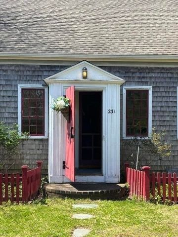 231 Mill Ln, Yarmouth, MA 02664