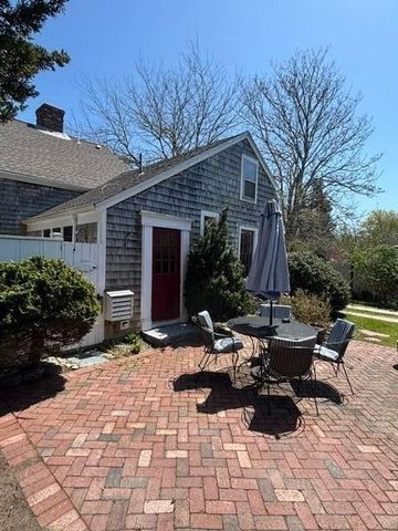 231 Mill Ln, Yarmouth, MA 02664