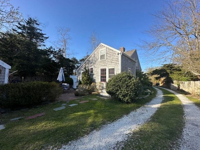 231 Mill Ln, Yarmouth, MA 02664