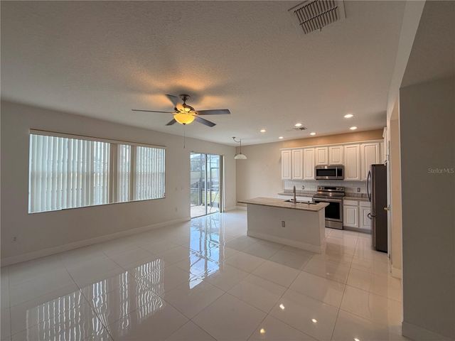 1112 PINE RIDGE DRIVE, Davenport, FL 33896