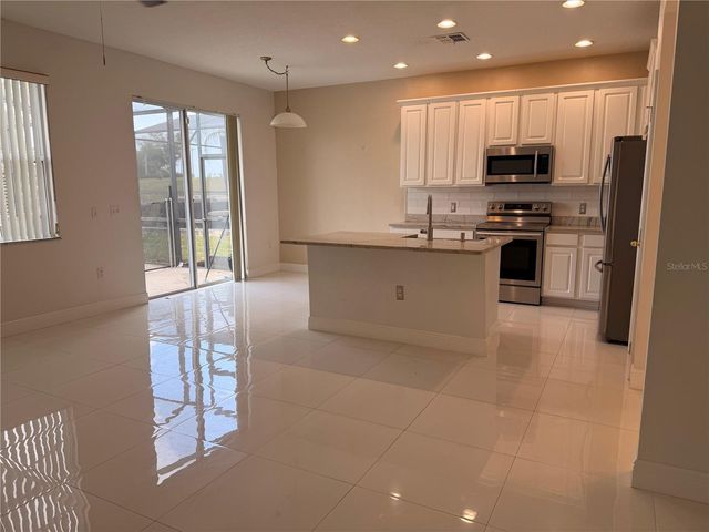 1112 PINE RIDGE DRIVE, Davenport, FL 33896