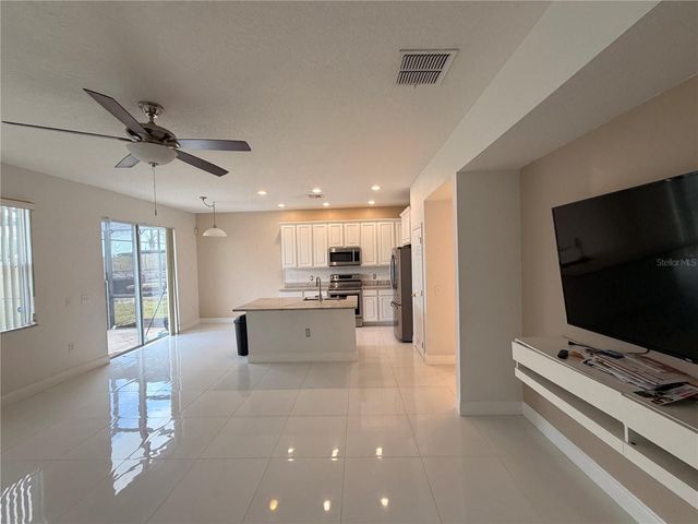 1112 PINE RIDGE DRIVE, Davenport, FL 33896