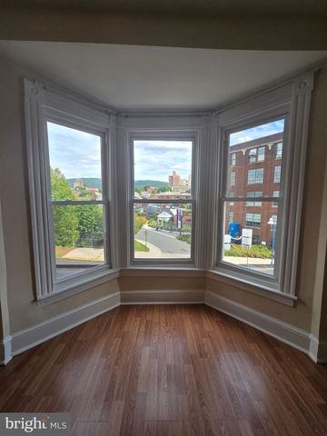128 N 2ND ST, Reading, PA 19601