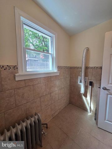 128 N 2ND ST, Reading, PA 19601