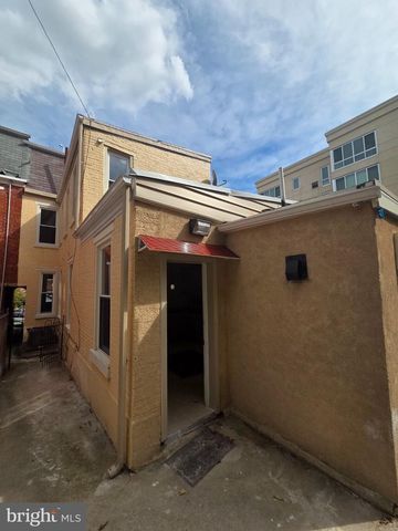 128 N 2ND ST, Reading, PA 19601