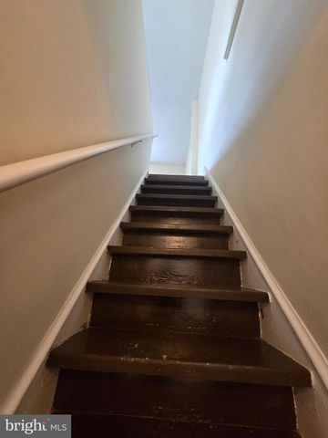 128 N 2ND ST, Reading, PA 19601