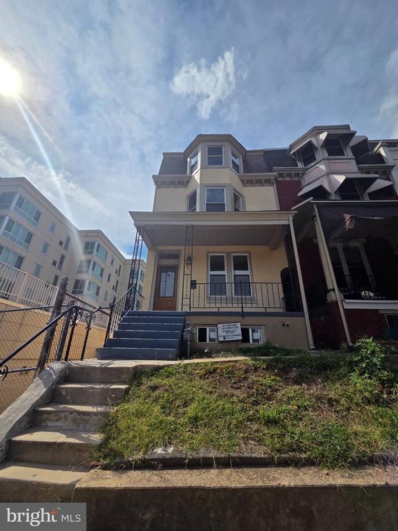 128 N 2ND ST, Reading, PA 19601
