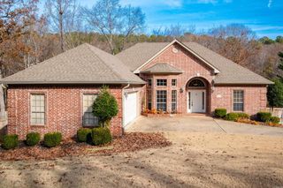 13600 Napoleon Road, Little Rock, AR 72211