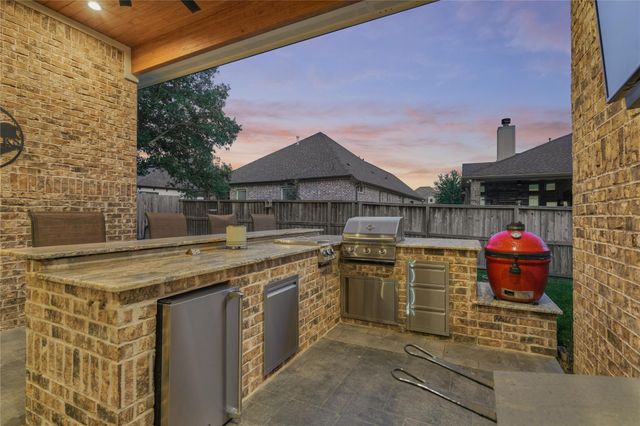 237 Blue Hill Drive, Montgomery, TX 77356