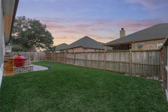 237 Blue Hill Drive, Montgomery, TX 77356