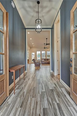 237 Blue Hill Drive, Montgomery, TX 77356