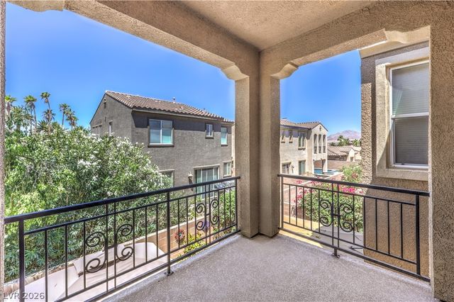 1021 Via Gallia Street, Henderson, NV 89011