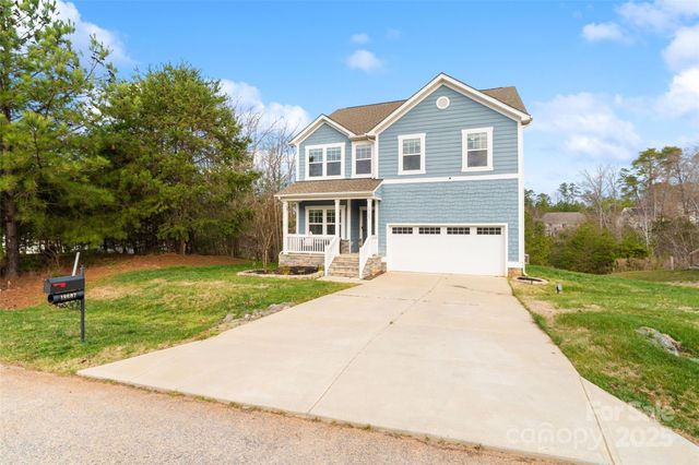 18607 Mainsail Court, Lancaster, SC 29720