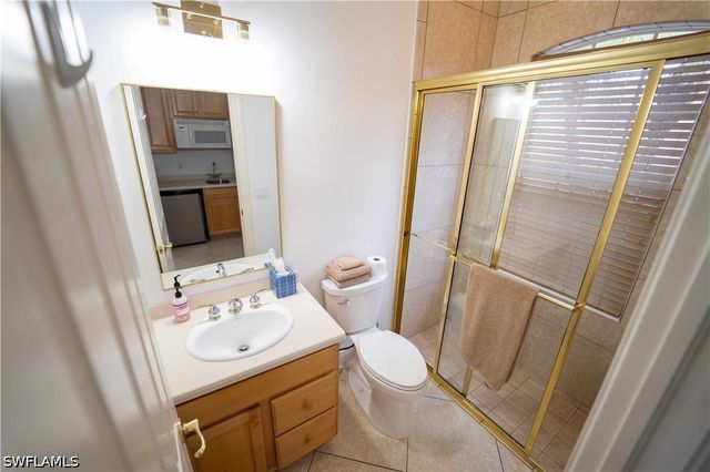 5886 Paradise CIR, Naples, FL 34110