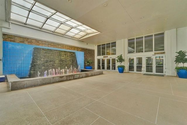 10738 W Clairmont Circle 206, Fort Lauderdale, FL 33321