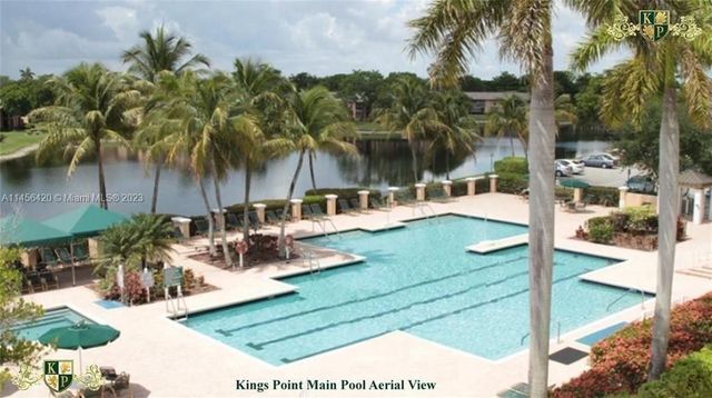 10738 W Clairmont Circle 206, Fort Lauderdale, FL 33321