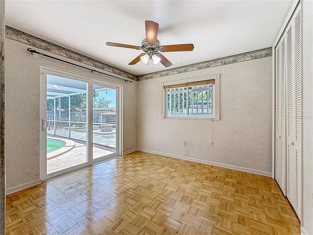 6237 15TH STREET S, St Petersburg, FL 33705